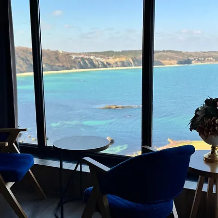 Marina Fener Istanbul Airport ホームステイ Karaburun