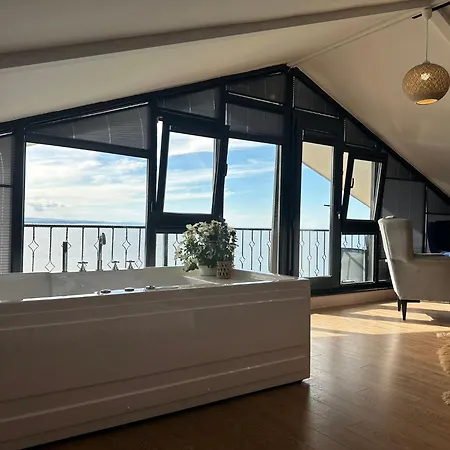 Marina Fener Istanbul Airport Homestay Karaburun (Arnavutkoy)