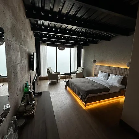 Marina Fener Istanbul Airport Homestay